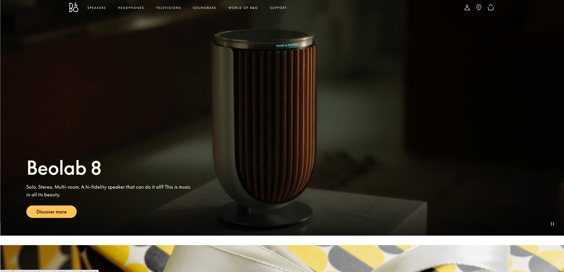 Strona technologiczna Bang & Olufsen stosuje wideo i zdjęcia, które przyciągają uwagę użytkowników.